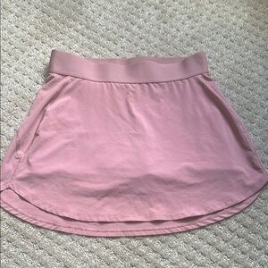 Aritzia TnAction Tennis Skort with 2 inside pockets
